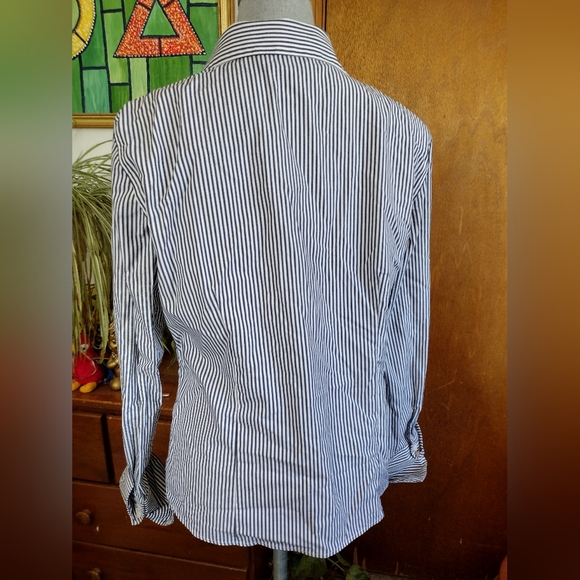 Calvin Klein Women's Classic Button Up Dress Shirt Professional Navy White Sz 12 - Picture 4 of 8